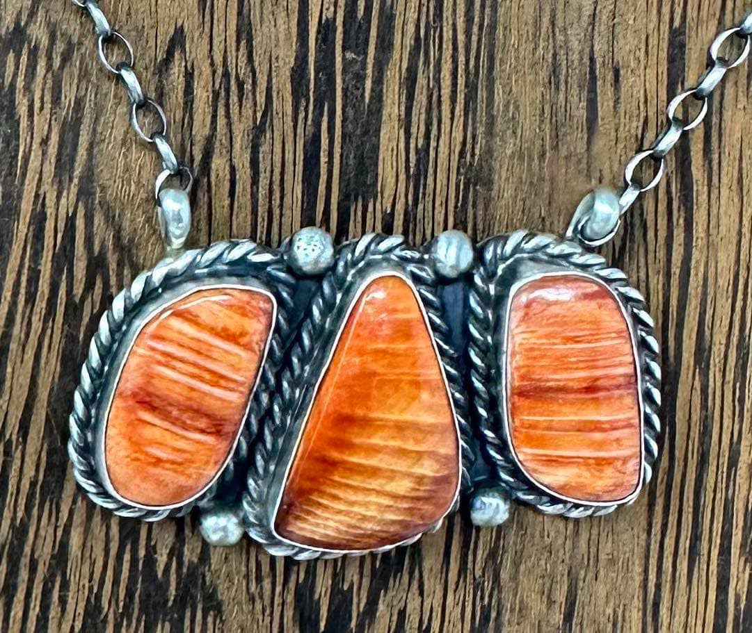 3 Stone Bar Necklace