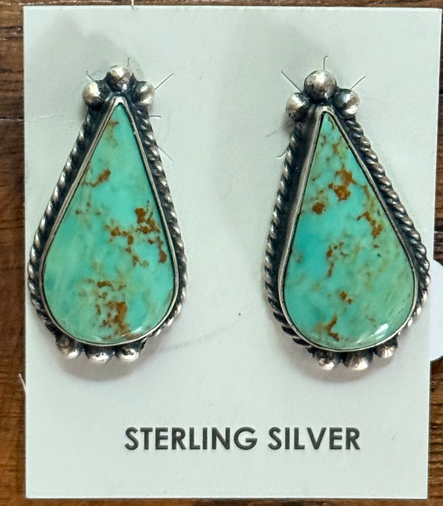 Kingman stud earrings