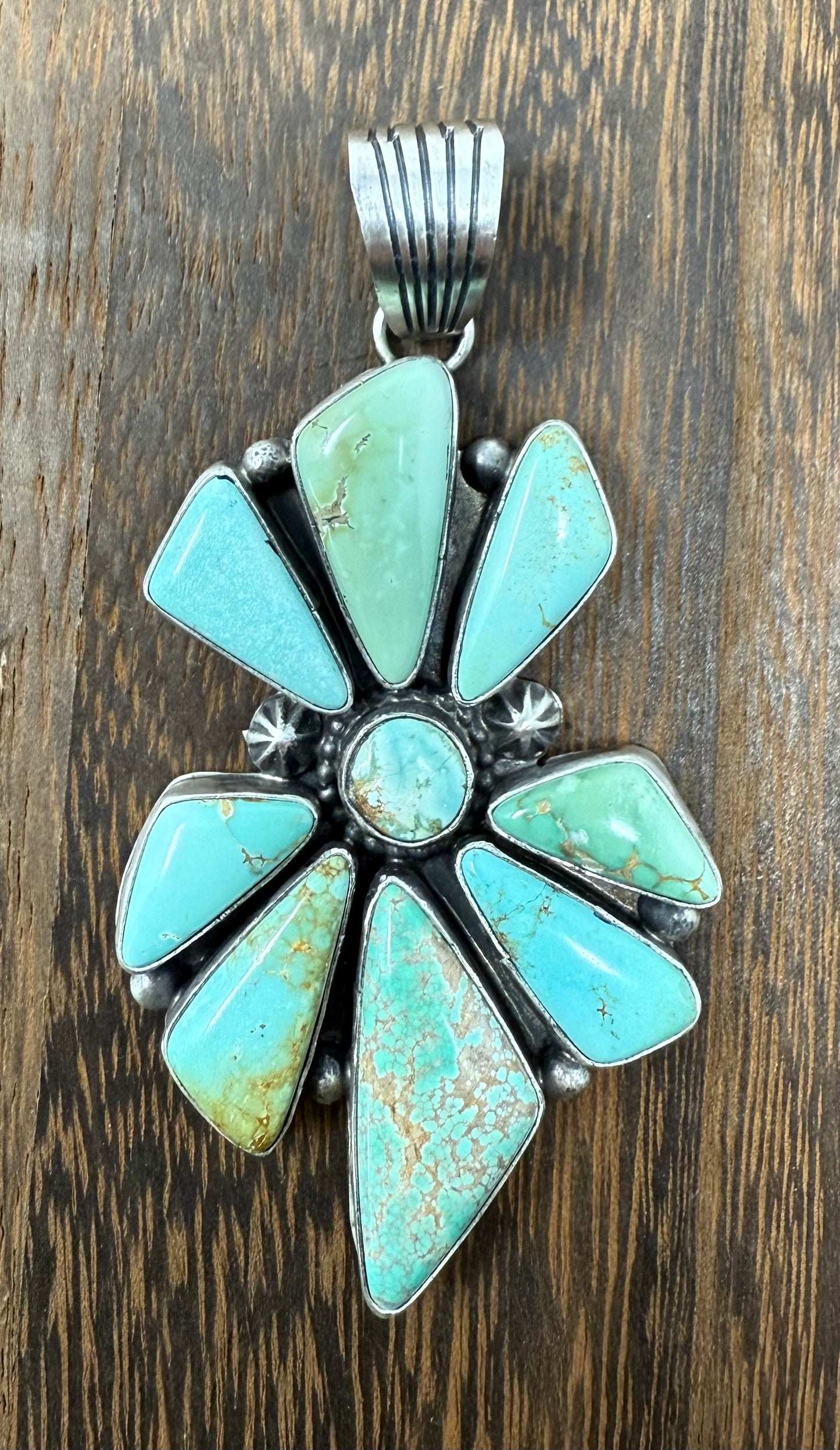 Carico lake Pendant