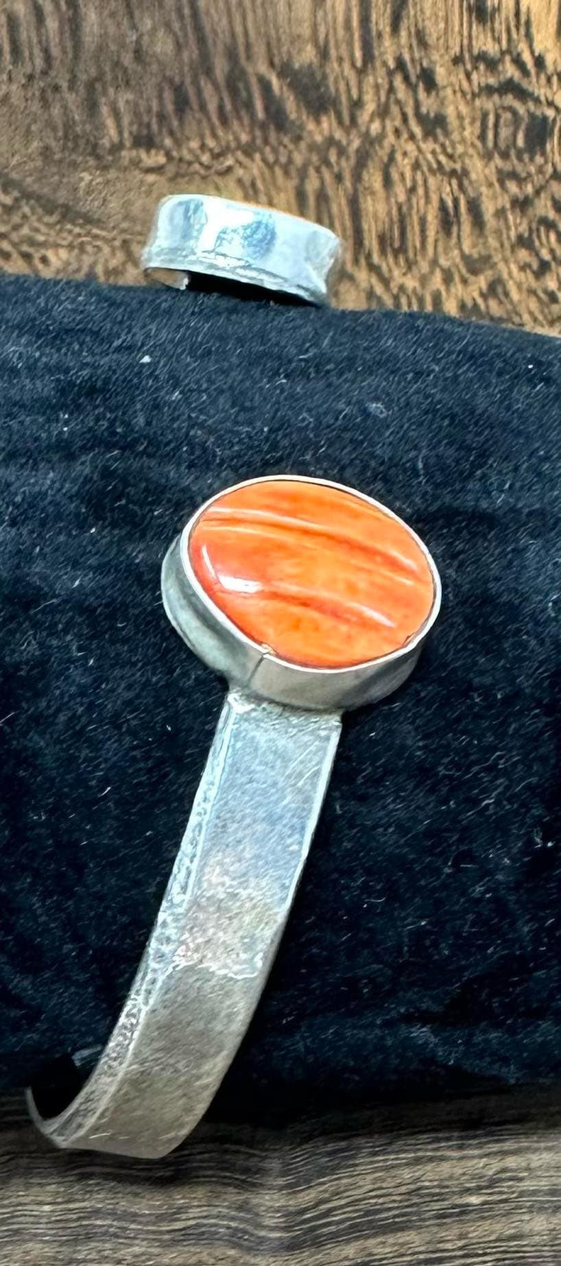 Floating Spiny Cuff
