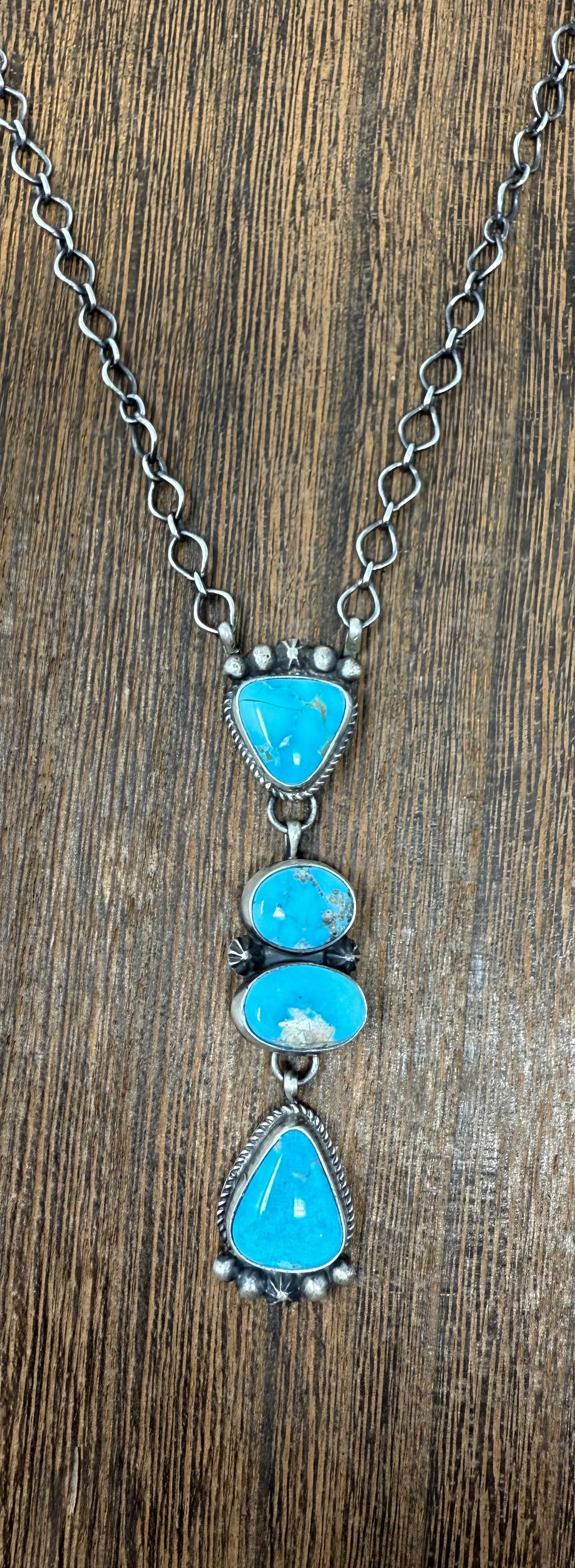 Blueridge Simple Lariat